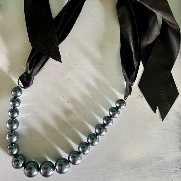 Jewelry - Graphite colored beaded necklace with adjustable ribbon ties